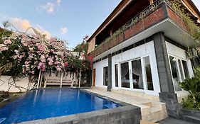 Villa Bukit Sing Sing